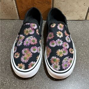 Vans Floral Slip-On Sneakers size women’s 9.5